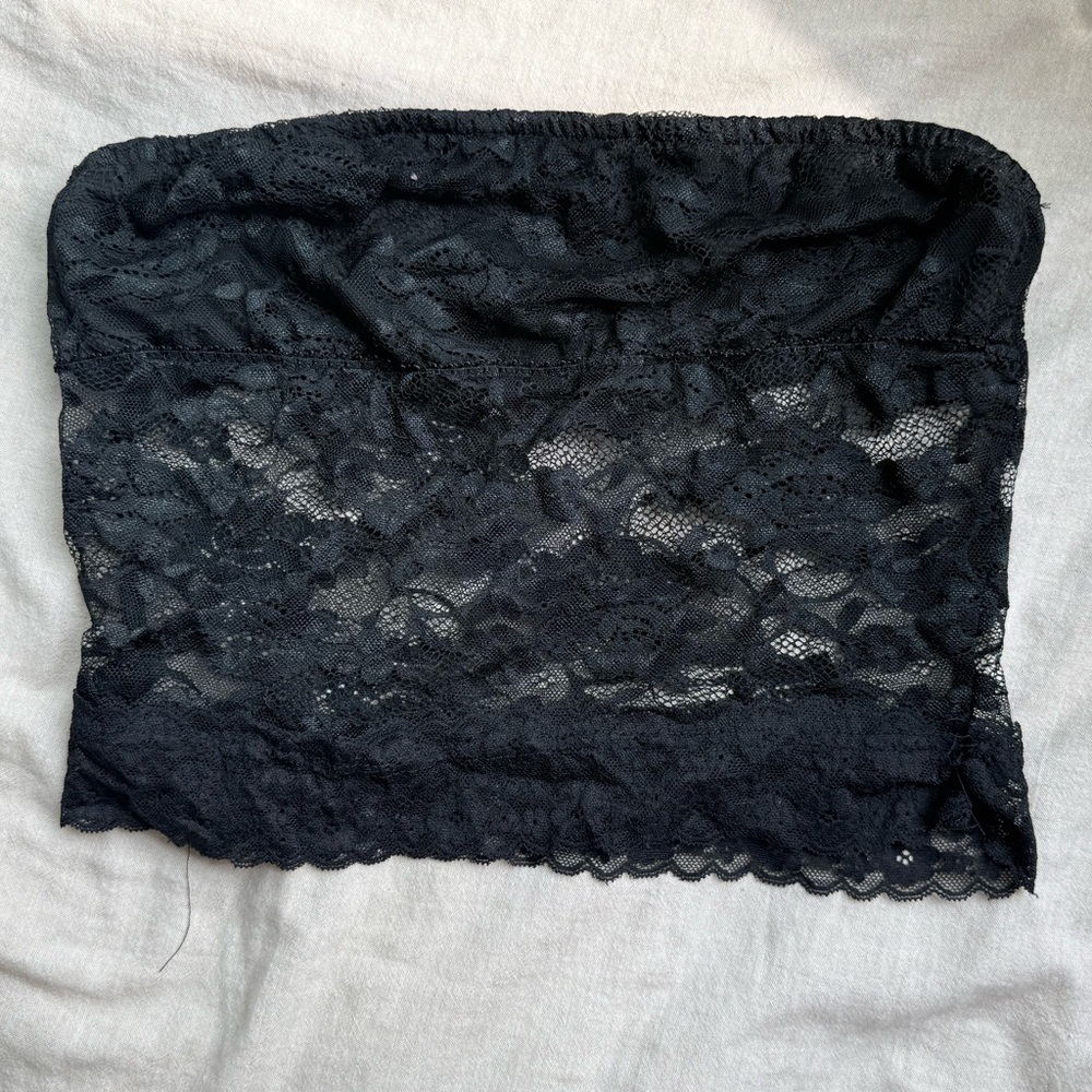 Elegant Black Lace Bandeau